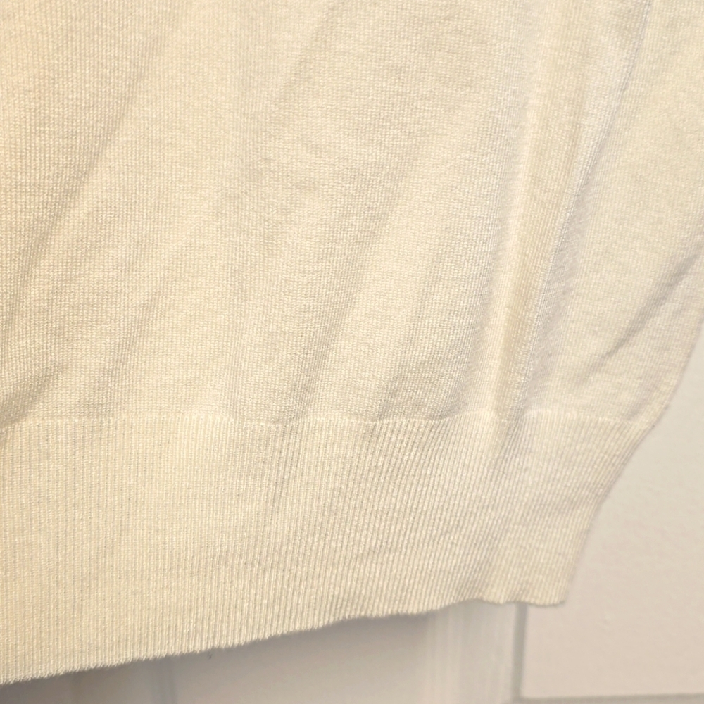 Zara White Crew Neck Sweater with Subtle Texture - Picture 4 of 7